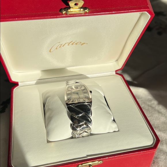 Cartier La Dona de Cartier Ladies Watch in Stainless Steel with Sapphire Stone - Picture 9 of 10